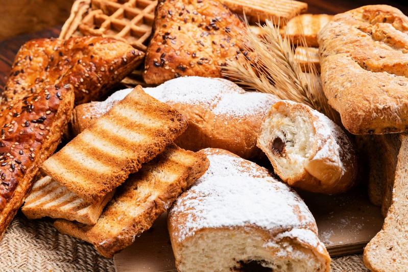 I sapori di casa: il pane, la pizza, i dolci