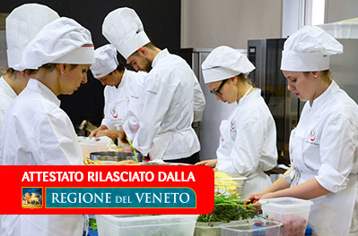 Mercoledì 8 maggio - ore 18.30
Presentazione cors Mercoledì 8 maggio - ore 18.30
Presentazione cors