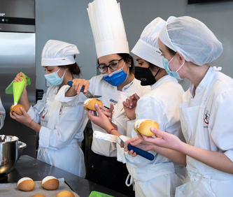 Corso professionale di PASTICCERE con Attestato di Qualifica*