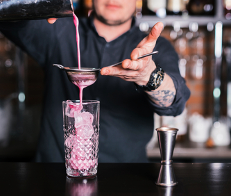 Corso avanzato per Barman: mixology l'evoluzione. Dalla figura del Barman al Bartender Contemporaneo