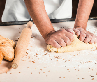 Masterclass di lievitazione: pani speciali, grissini e grandi lievitati da ristorazione